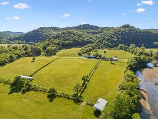 97 Seabo Valley Ln, Hickman, TN 38567
