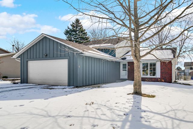 1515 W 94th Avenue, Crown Point, IN 46307