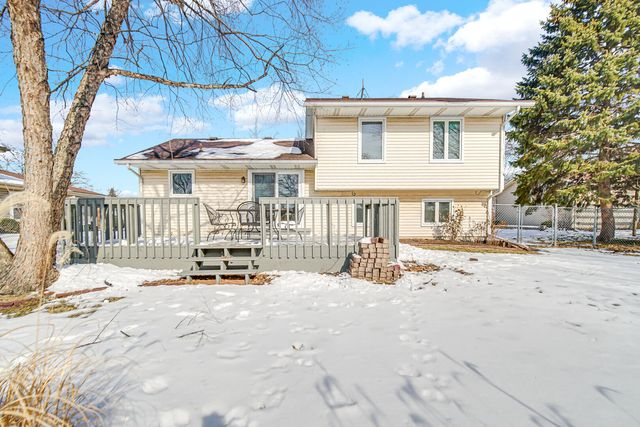 1515 W 94th Avenue, Crown Point, IN 46307