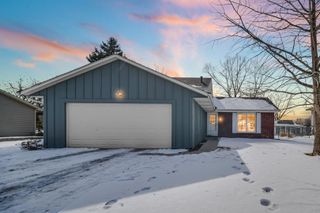 1515 W 94th Avenue, Crown Point, IN 46307