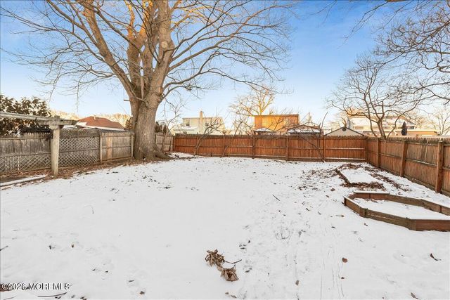 78 Liberty Place, Hazlet, NJ 07734