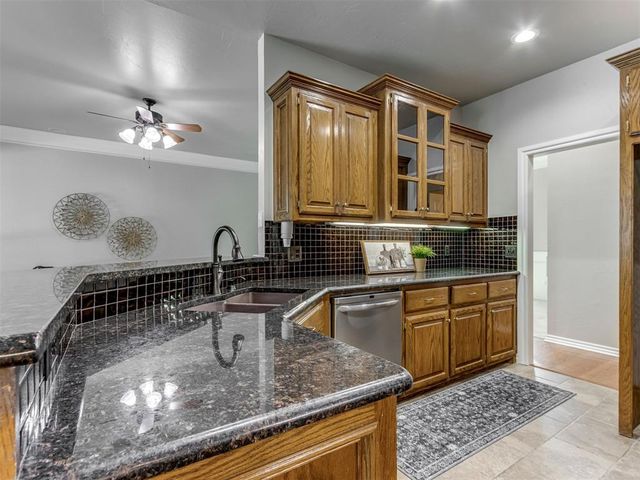 12509 Kingsgate Drive, Oklahoma City, OK 73170