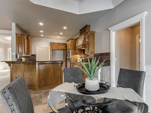 12509 Kingsgate Drive, Oklahoma City, OK 73170