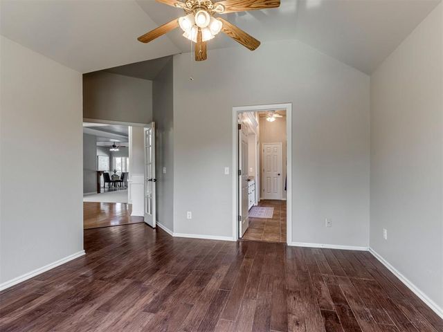 12509 Kingsgate Drive, Oklahoma City, OK 73170