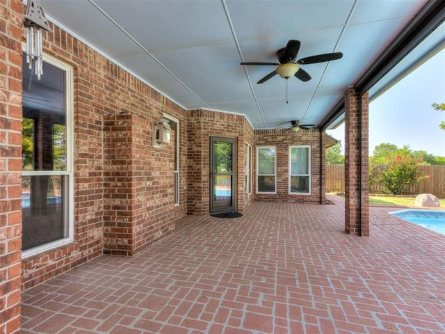 12509 Kingsgate Drive, Oklahoma City, OK 73170