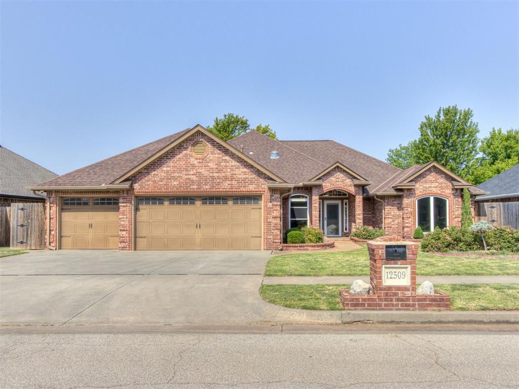 12509 Kingsgate Drive, Oklahoma City, OK 73170