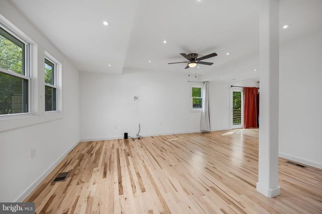 7310 MACEDONIA RD, Woodford, VA 22580