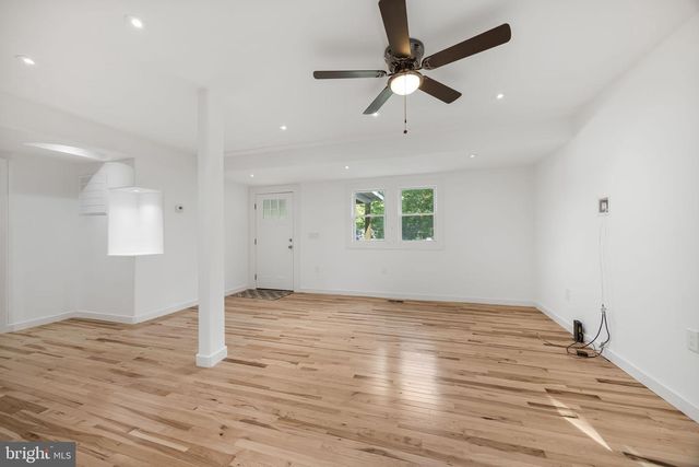 7310 MACEDONIA RD, Woodford, VA 22580