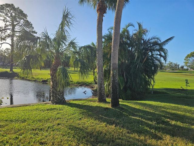 4522 LA JOLLA DRIVE, Bradenton, FL 34210