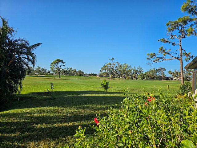 4522 LA JOLLA DRIVE, Bradenton, FL 34210