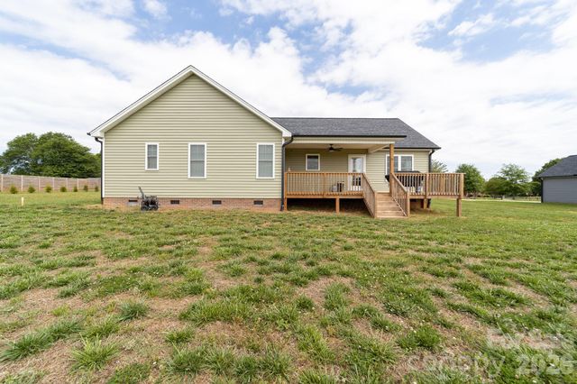 3167 Paul Elmore Road, Lincolnton, NC 28092