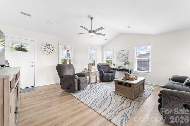 3167 Paul Elmore Road, Lincolnton, NC 28092