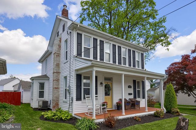 1971 NEW ST, East Petersburg, PA 17520