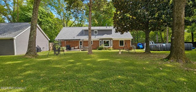 2306 Barrett Street, Southaven, MS 38672