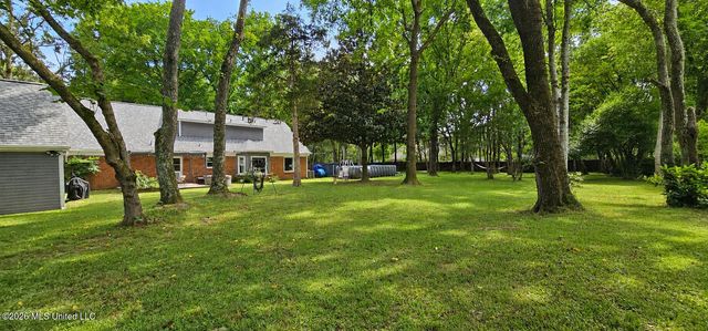 2306 Barrett Street, Southaven, MS 38672