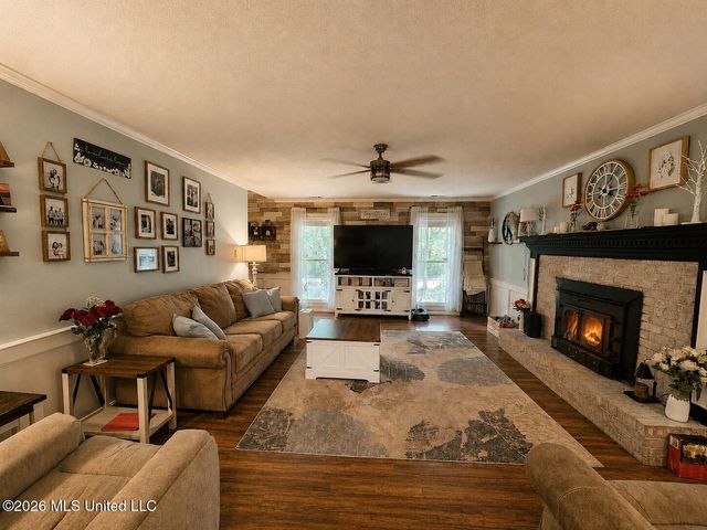 2306 Barrett Street, Southaven, MS 38672