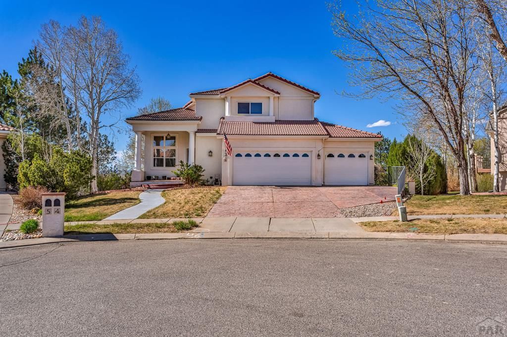 4 St. Andrews Ct., Pueblo, CO 81006