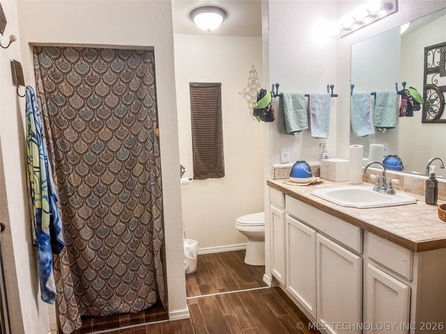 113691 S Douglas Street, Eufaula, OK 74432