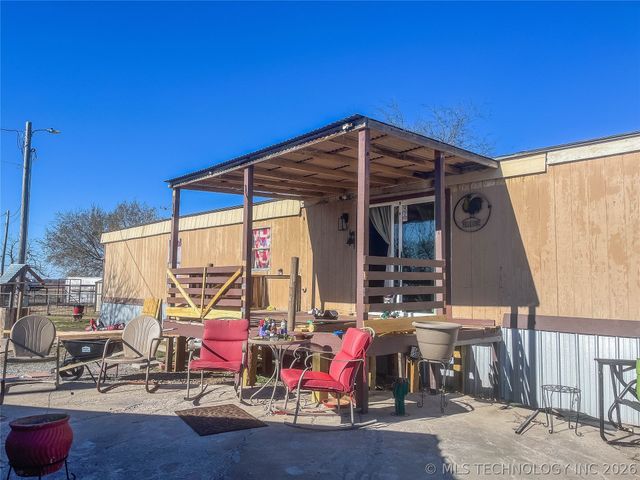 113691 S Douglas Street, Eufaula, OK 74432