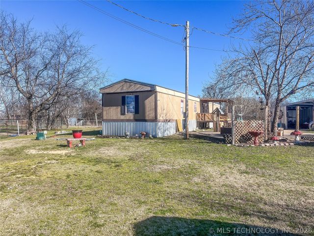 113691 S Douglas Street, Eufaula, OK 74432