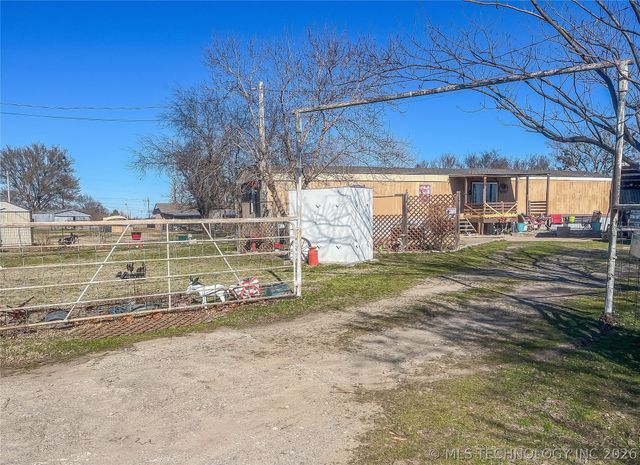 113691 S Douglas Street, Eufaula, OK 74432