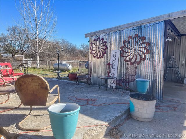 113691 S Douglas Street, Eufaula, OK 74432
