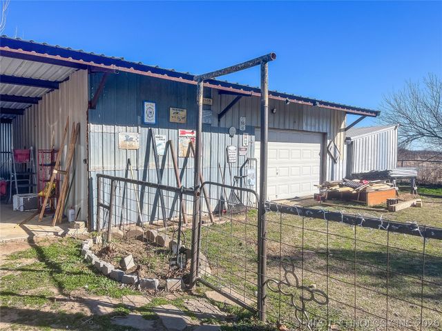 113691 S Douglas Street, Eufaula, OK 74432