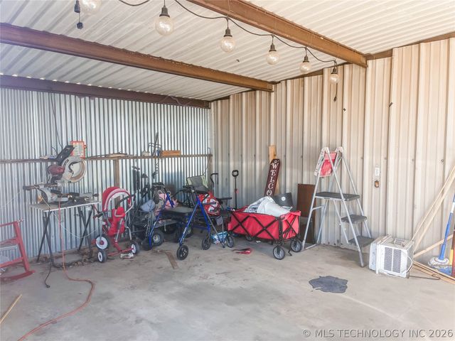 113691 S Douglas Street, Eufaula, OK 74432