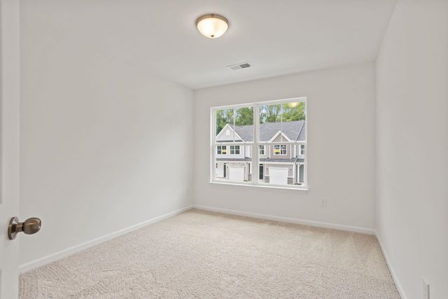 204 Spartina Court, Spartanburg, SC 29307