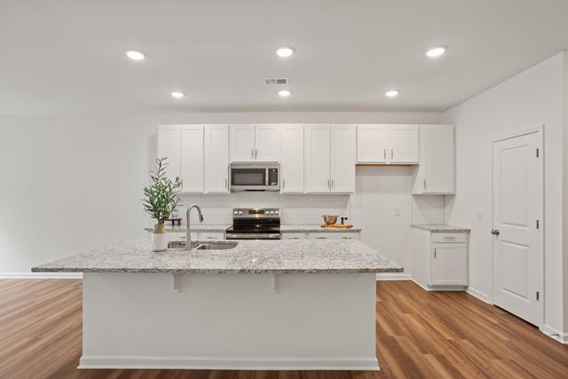 204 Spartina Court, Spartanburg, SC 29307