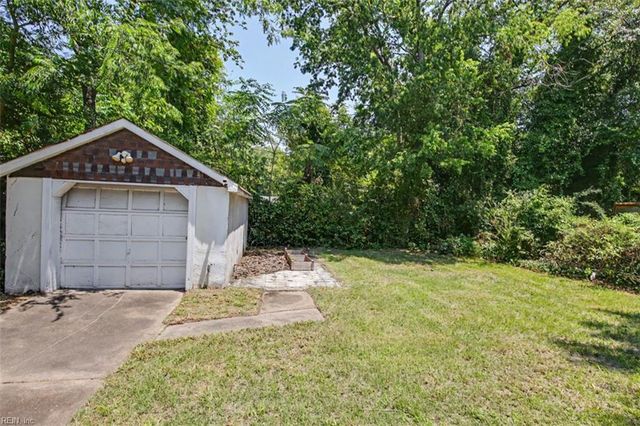 1804 Marshall AVE, Newport News, VA 23607