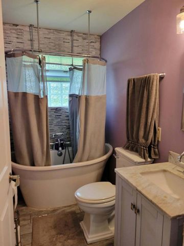 5310 S 115th STREET, Hales Corners, WI 53130