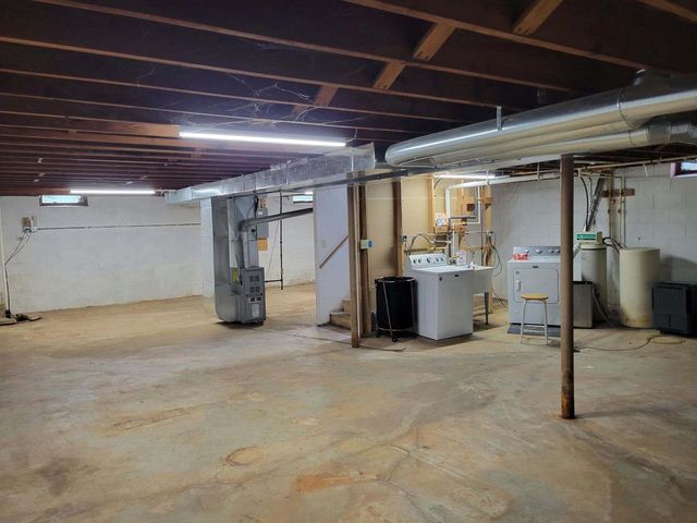 5310 S 115th STREET, Hales Corners, WI 53130