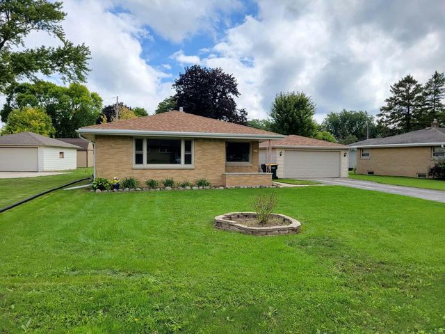 5310 S 115th STREET, Hales Corners, WI 53130