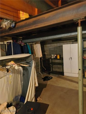 18743 Garden Boulevard, Cleveland, OH 44128