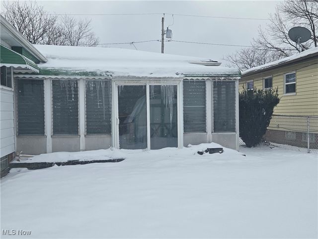 18743 Garden Boulevard, Cleveland, OH 44128