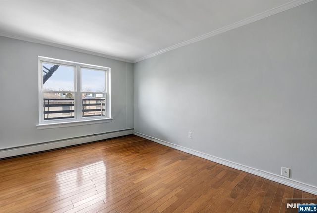 2200 Center Avenue C1, Fort Lee, NJ 07024