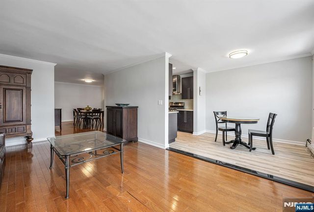 2200 Center Avenue C1, Fort Lee, NJ 07024
