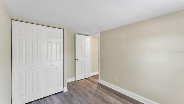 4933 ROLLINGLEN LOOP, Lakeland, FL 33810