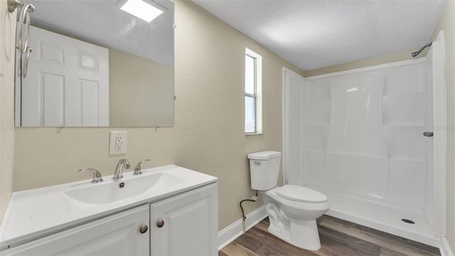 4933 ROLLINGLEN LOOP, Lakeland, FL 33810