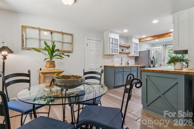 8420 Wilson Woods Drive, Charlotte, NC 28227