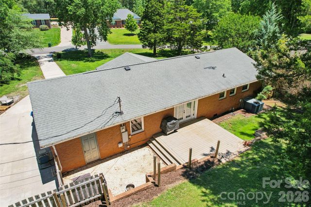 8420 Wilson Woods Drive, Charlotte, NC 28227