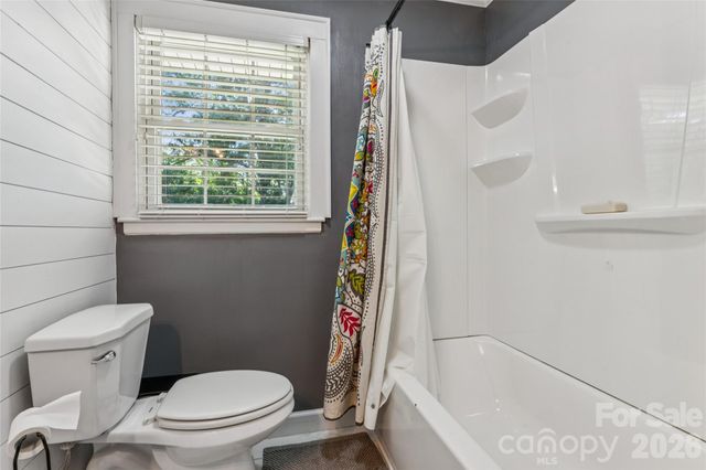 8420 Wilson Woods Drive, Charlotte, NC 28227