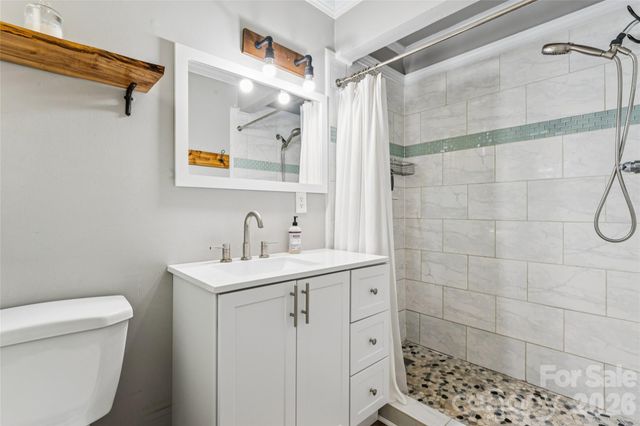 8420 Wilson Woods Drive, Charlotte, NC 28227