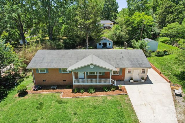 8420 Wilson Woods Drive, Charlotte, NC 28227