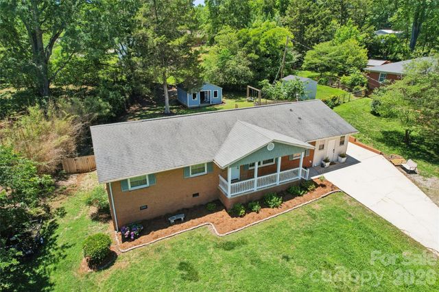 8420 Wilson Woods Drive, Charlotte, NC 28227