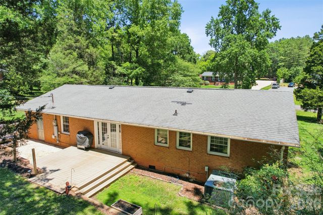 8420 Wilson Woods Drive, Charlotte, NC 28227