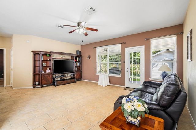 981 Doire Drive, Conroe, TX 77301