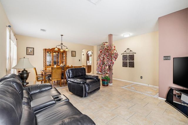 981 Doire Drive, Conroe, TX 77301