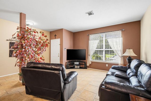 981 Doire Drive, Conroe, TX 77301